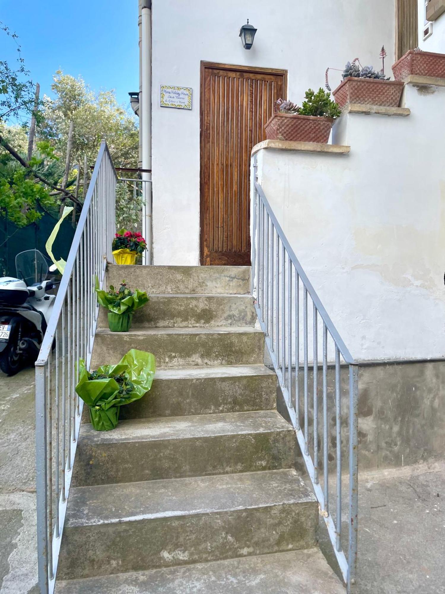 Mena Holiday House Villa Sant'Agnello Eksteriør billede